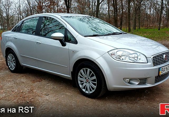 Серый Фиат Линеа, объемом двигателя 1.3 л и пробегом 53 тыс. км за 7700 $, фото 1 на Automoto.ua