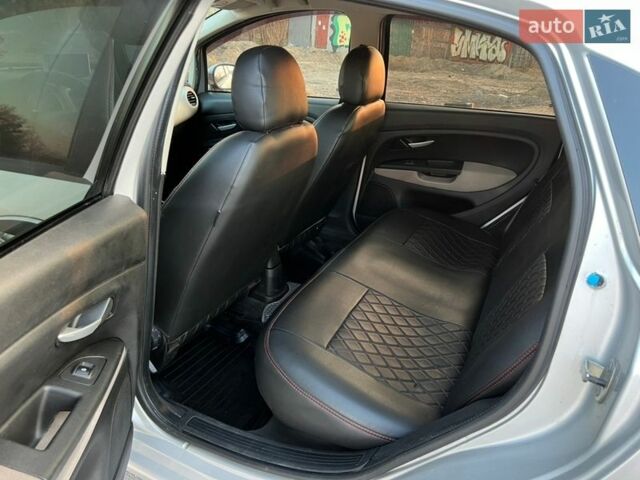 Сірий Фіат Лінеа, об'ємом двигуна 1.25 л та пробігом 159 тис. км за 5200 $, фото 13 на Automoto.ua