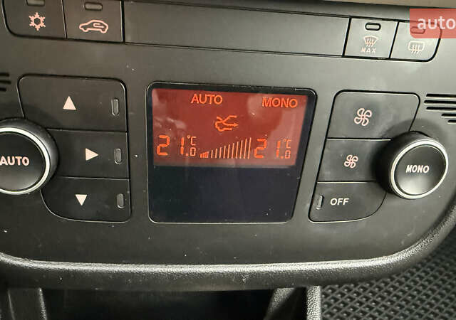 Серый Фиат Линеа, объемом двигателя 1.25 л и пробегом 121 тыс. км за 6500 $, фото 12 на Automoto.ua