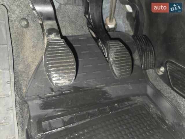 Сірий Фіат Лінеа, об'ємом двигуна 1.37 л та пробігом 113 тис. км за 6500 $, фото 27 на Automoto.ua