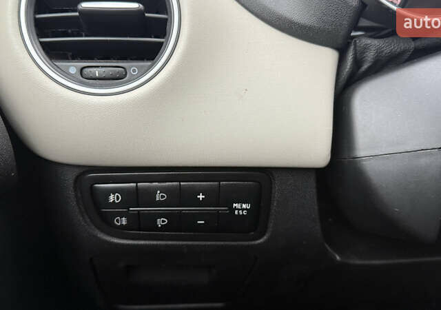 Серый Фиат Линеа, объемом двигателя 1.25 л и пробегом 121 тыс. км за 6500 $, фото 11 на Automoto.ua