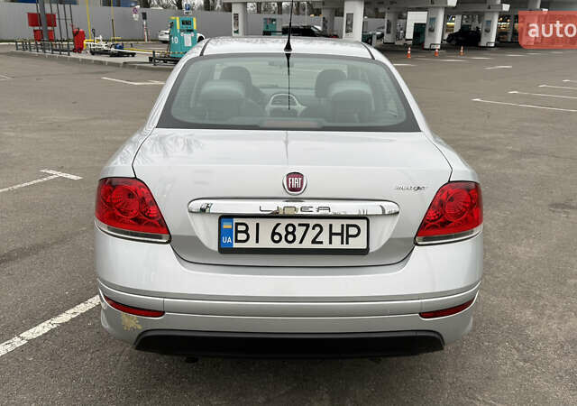 Серый Фиат Линеа, объемом двигателя 1.25 л и пробегом 121 тыс. км за 6500 $, фото 5 на Automoto.ua