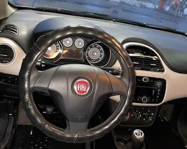 Сірий Фіат Лінеа, об'ємом двигуна 1.3 л та пробігом 105 тис. км за 7000 $, фото 1 на Automoto.ua