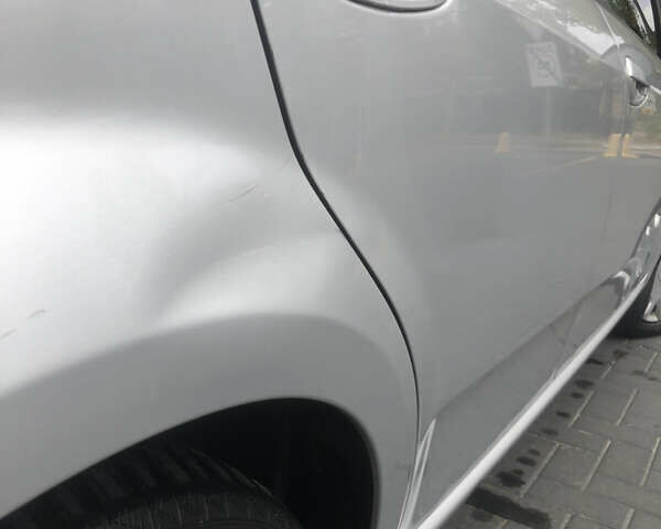 Серый Фиат Линеа, объемом двигателя 1.37 л и пробегом 279 тыс. км за 4150 $, фото 5 на Automoto.ua