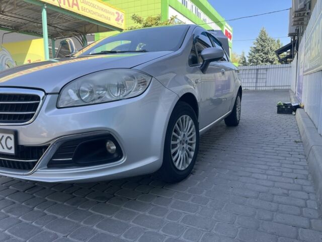 Сірий Фіат Лінеа, об'ємом двигуна 1.4 л та пробігом 280 тис. км за 5500 $, фото 2 на Automoto.ua
