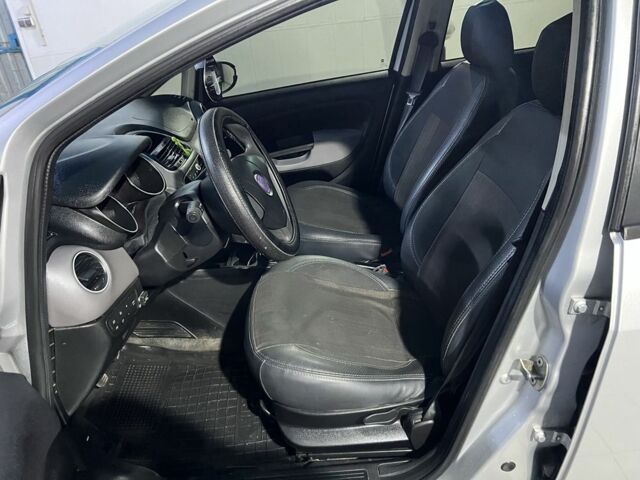 Сірий Фіат Лінеа, об'ємом двигуна 1.4 л та пробігом 140 тис. км за 4900 $, фото 2 на Automoto.ua