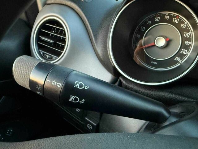 Сірий Фіат Лінеа, об'ємом двигуна 1.4 л та пробігом 236 тис. км за 5690 $, фото 16 на Automoto.ua