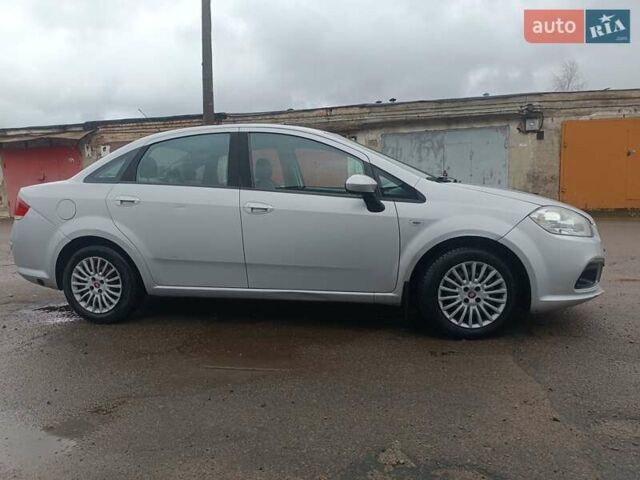 Серый Фиат Линеа, объемом двигателя 1.37 л и пробегом 180 тыс. км за 490 $, фото 9 на Automoto.ua