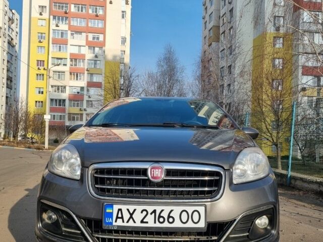 Серый Фиат Линеа, объемом двигателя 1.4 л и пробегом 119 тыс. км за 5999 $, фото 2 на Automoto.ua