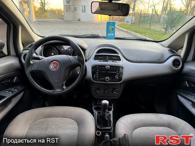 Сірий Фіат Лінеа, об'ємом двигуна 1.4 л та пробігом 0 тис. км за 3800 $, фото 6 на Automoto.ua