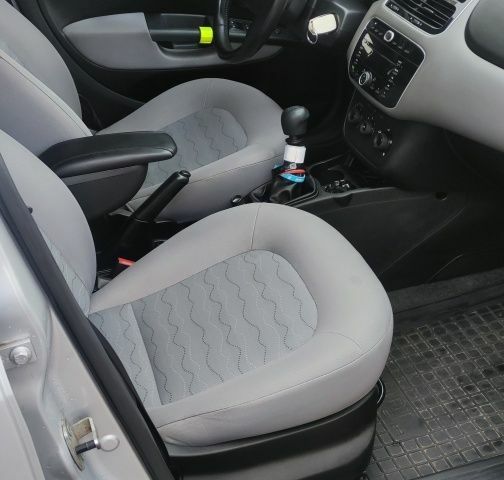 Сірий Фіат Лінеа, об'ємом двигуна 0 л та пробігом 135 тис. км за 5000 $, фото 9 на Automoto.ua