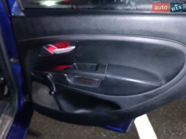 Синій Фіат Лінеа, об'ємом двигуна 1.37 л та пробігом 300 тис. км за 3600 $, фото 2 на Automoto.ua