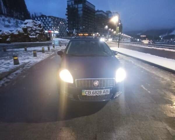 Синій Фіат Лінеа, об'ємом двигуна 1.37 л та пробігом 300 тис. км за 3600 $, фото 6 на Automoto.ua