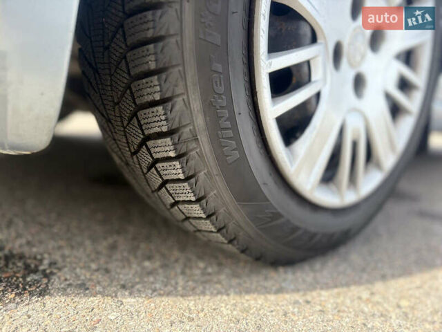 Фіат Лінеа 2007 у Харкові на Automoto.ua Синій Фіат Лінеа, об'ємом двигуна 1.37 л та пробігом 170 тис. км за 4100 $, фото 15 на Automoto.ua