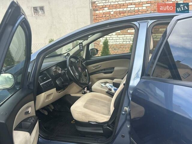 Фиат Линеа 2008 в Львове на Automoto.ua Синий Фиат Линеа, объемом двигателя 1.25 л и пробегом 215 тыс. км за 5100 $, фото 14 на Automoto.ua