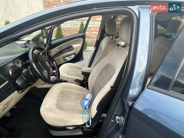 Фиат Линеа 2008 в Львове на Automoto.ua Синий Фиат Линеа, объемом двигателя 1.25 л и пробегом 215 тыс. км за 5100 $, фото 20 на Automoto.ua