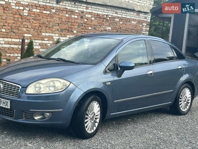 Фиат Линеа 2008 в Львове на Automoto.ua Синий Фиат Линеа, объемом двигателя 1.25 л и пробегом 215 тыс. км за 5100 $, фото 1 на Automoto.ua