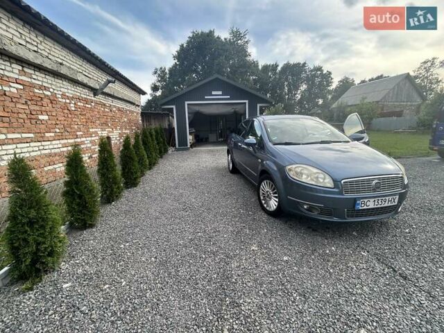 Фиат Линеа 2008 в Львове на Automoto.ua Синий Фиат Линеа, объемом двигателя 1.25 л и пробегом 215 тыс. км за 5100 $, фото 2 на Automoto.ua