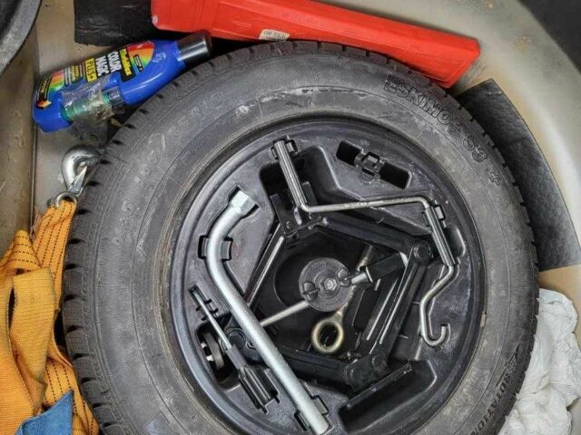 Синий Фиат Линеа, объемом двигателя 0 л и пробегом 168 тыс. км за 4000 $, фото 8 на Automoto.ua