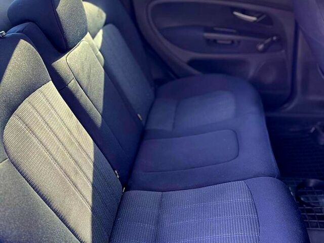 Синій Фіат Лінеа, об'ємом двигуна 1.4 л та пробігом 219 тис. км за 4800 $, фото 8 на Automoto.ua