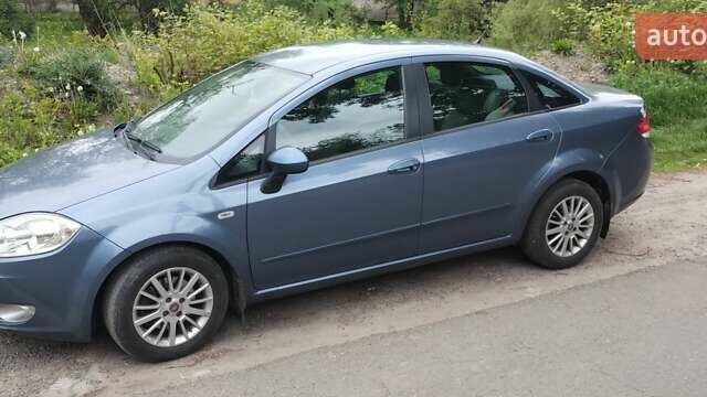 Синий Фиат Линеа, объемом двигателя 1.4 л и пробегом 123 тыс. км за 4800 $, фото 9 на Automoto.ua