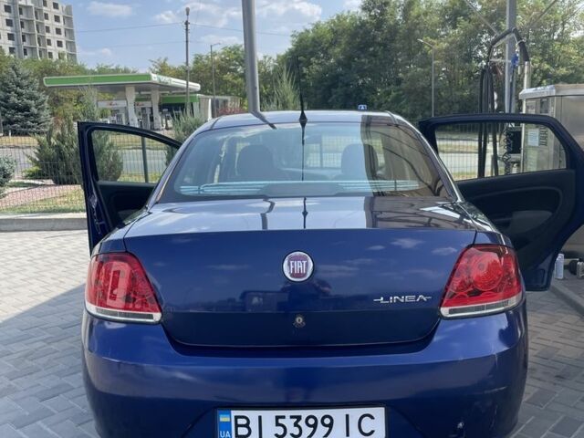 Синий Фиат Линеа, объемом двигателя 1.6 л и пробегом 102 тыс. км за 5000 $, фото 1 на Automoto.ua