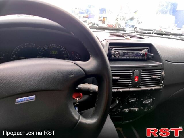 Сірий Фіат Мареа, об'ємом двигуна 1.6 л та пробігом 300 тис. км за 2500 $, фото 9 на Automoto.ua