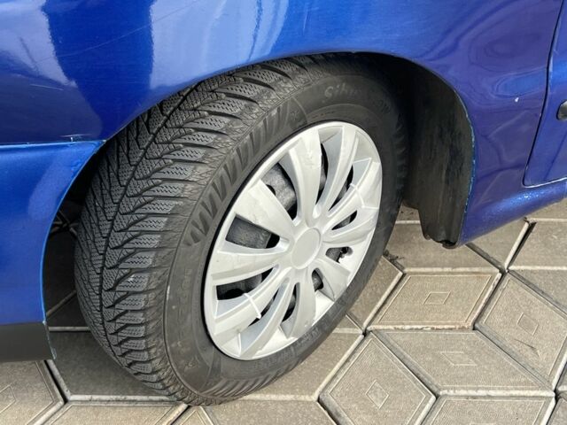 Синий Фиат Мареа, объемом двигателя 1.6 л и пробегом 154 тыс. км за 1599 $, фото 1 на Automoto.ua