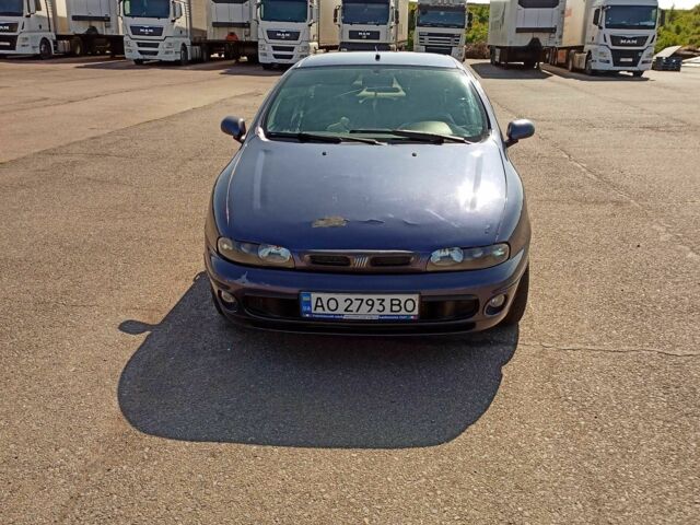 Синий Фиат Мареа, объемом двигателя 1.6 л и пробегом 336 тыс. км за 556 $, фото 6 на Automoto.ua