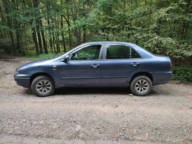 Синий Фиат Мареа, объемом двигателя 1.6 л и пробегом 336 тыс. км за 556 $, фото 9 на Automoto.ua