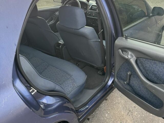 Синий Фиат Мареа, объемом двигателя 1.6 л и пробегом 3 тыс. км за 2600 $, фото 7 на Automoto.ua