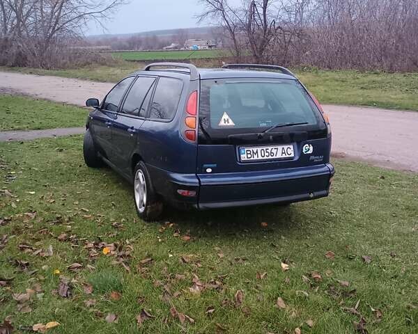 Синий Фиат Мареа, объемом двигателя 1.8 л и пробегом 310 тыс. км за 1500 $, фото 4 на Automoto.ua