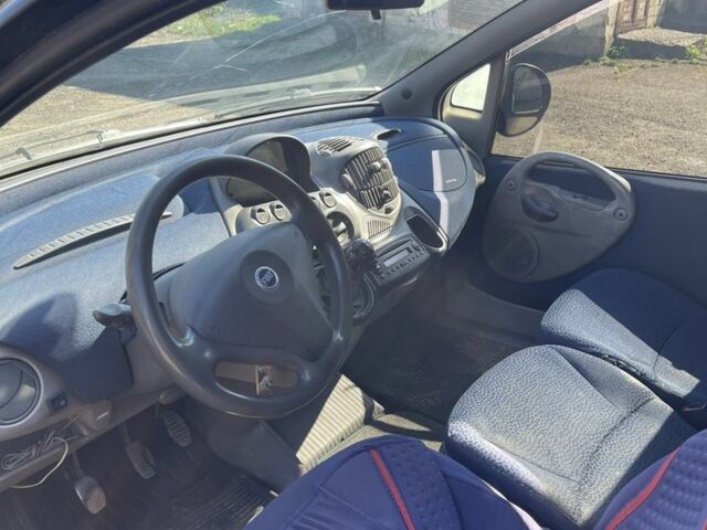 Чорний Фіат Мультіпла, об'ємом двигуна 1.6 л та пробігом 446 тис. км за 2300 $, фото 10 на Automoto.ua