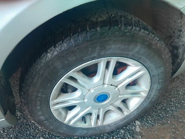 Серый Фиат Мультипла, объемом двигателя 1.4 л и пробегом 123 тыс. км за 1900 $, фото 14 на Automoto.ua