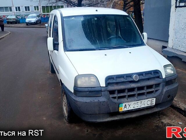 Белый Фиат Добло, объемом двигателя 16 л и пробегом 300 тыс. км за 2500 $, фото 4 на Automoto.ua