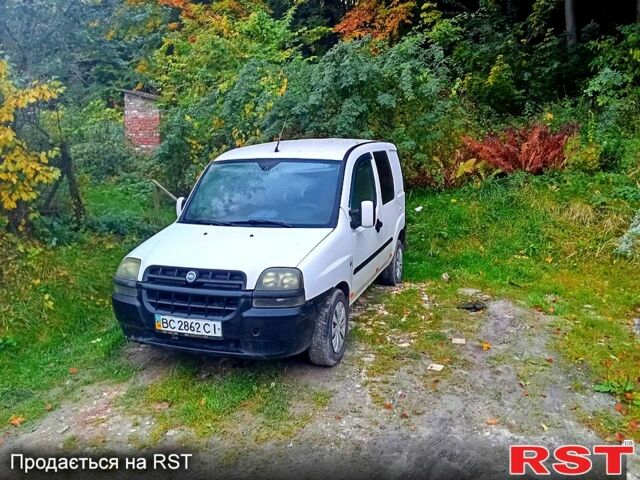 Белый Фиат Добло, объемом двигателя 1.6 л и пробегом 302 тыс. км за 3650 $, фото 7 на Automoto.ua