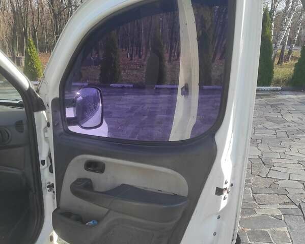 Білий Фіат Добло, об'ємом двигуна 1.3 л та пробігом 325 тис. км за 2500 $, фото 11 на Automoto.ua