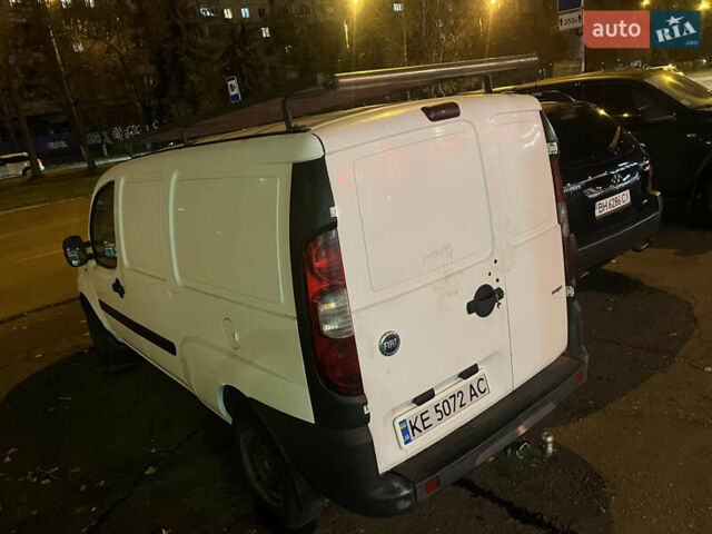 Белый Фиат Добло, объемом двигателя 1.91 л и пробегом 200 тыс. км за 3300 $, фото 5 на Automoto.ua