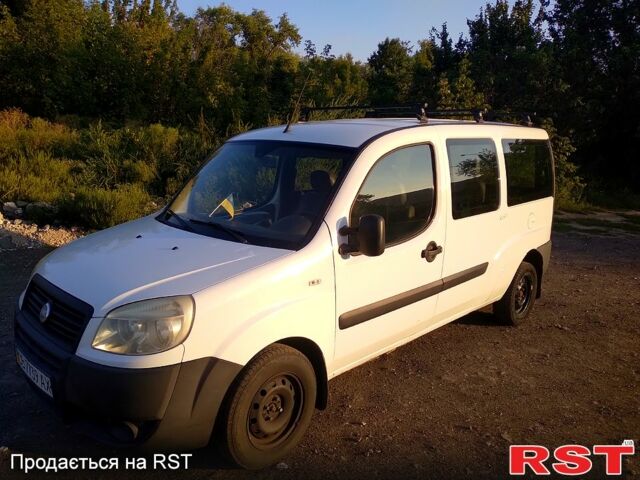 Фиат Добло 2006 в Чернигове на Automoto.ua Белый Фиат Добло, объемом двигателя 1.2 л и пробегом 0 тыс. км за 3700 $, фото 5 на Automoto.ua