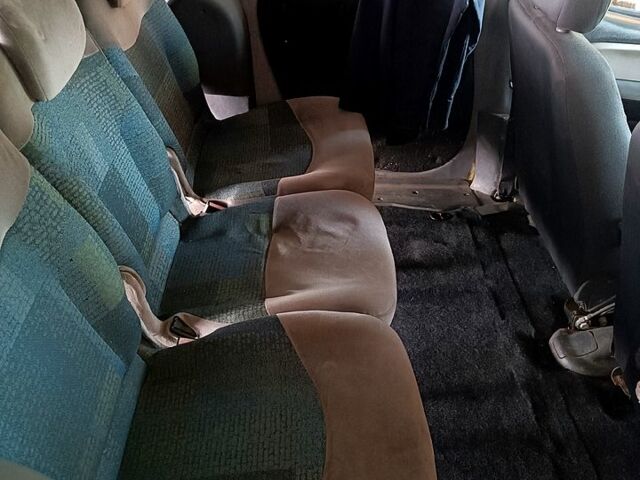 Белый Фиат Добло, объемом двигателя 1.9 л и пробегом 387 тыс. км за 5500 $, фото 3 на Automoto.ua