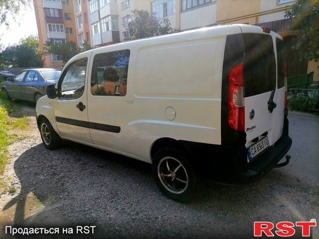 Білий Фіат Добло, об'ємом двигуна 1.9 л та пробігом 260 тис. км за 4800 $, фото 4 на Automoto.ua