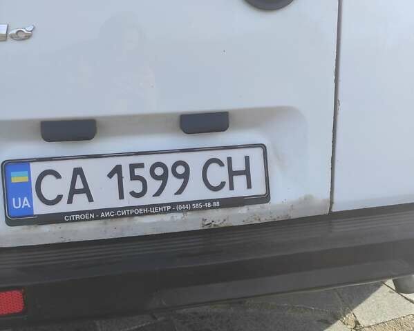 Білий Фіат Добло, об'ємом двигуна 1.3 л та пробігом 325 тис. км за 2500 $, фото 5 на Automoto.ua