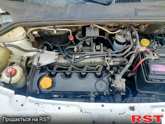 Білий Фіат Добло, об'ємом двигуна 1.9 л та пробігом 260 тис. км за 4800 $, фото 11 на Automoto.ua