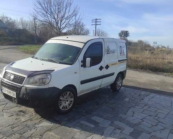 Білий Фіат Добло, об'ємом двигуна 1.3 л та пробігом 325 тис. км за 2500 $, фото 3 на Automoto.ua