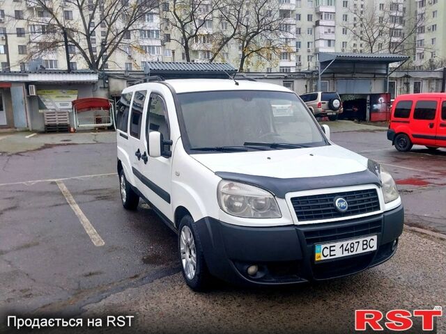 Белый Фиат Добло, объемом двигателя 1.9 л и пробегом 216 тыс. км за 5000 $, фото 7 на Automoto.ua