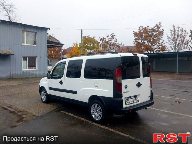 Белый Фиат Добло, объемом двигателя 1.9 л и пробегом 216 тыс. км за 5000 $, фото 3 на Automoto.ua