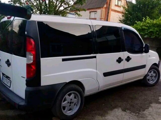 Білий Фіат Добло, об'ємом двигуна 1.9 л та пробігом 0 тис. км за 5500 $, фото 4 на Automoto.ua