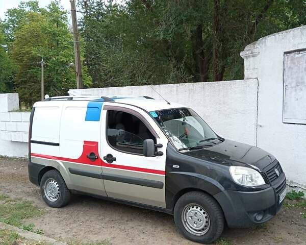 Белый Фиат Добло, объемом двигателя 1.6 л и пробегом 280 тыс. км за 3000 $, фото 8 на Automoto.ua