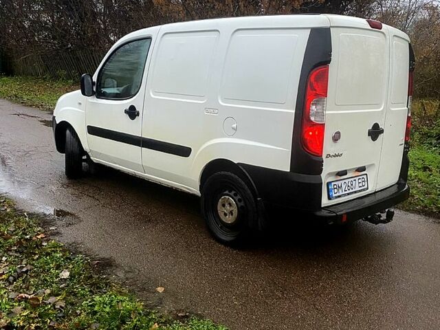 Белый Фиат Добло, объемом двигателя 1.2 л и пробегом 245 тыс. км за 3600 $, фото 4 на Automoto.ua