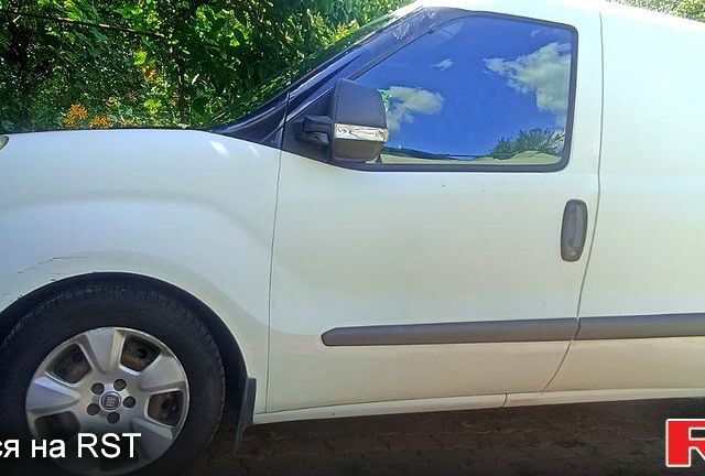 Білий Фіат Добло, об'ємом двигуна 1.2 л та пробігом 280 тис. км за 5850 $, фото 6 на Automoto.ua